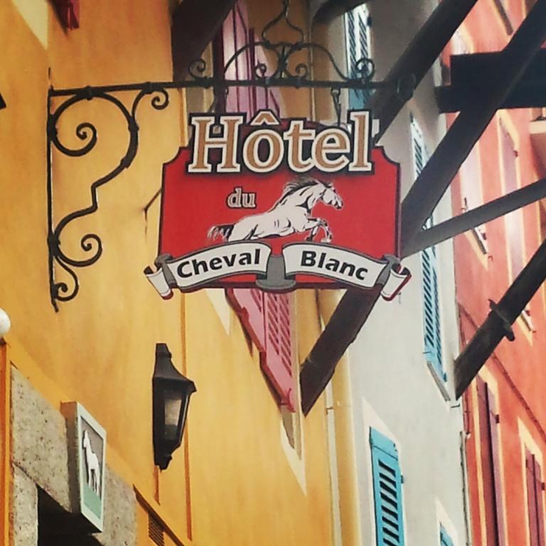 Hotel Du Cheval Blanc بارسلونات المظهر الخارجي الصورة