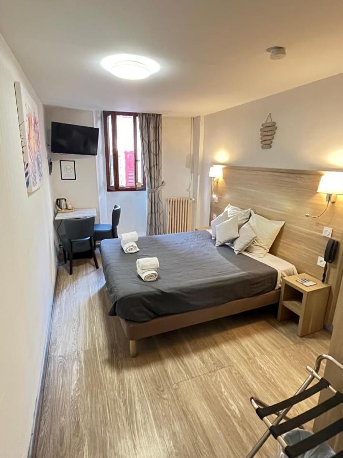 Hotel Du Cheval Blanc بارسلونات المظهر الخارجي الصورة