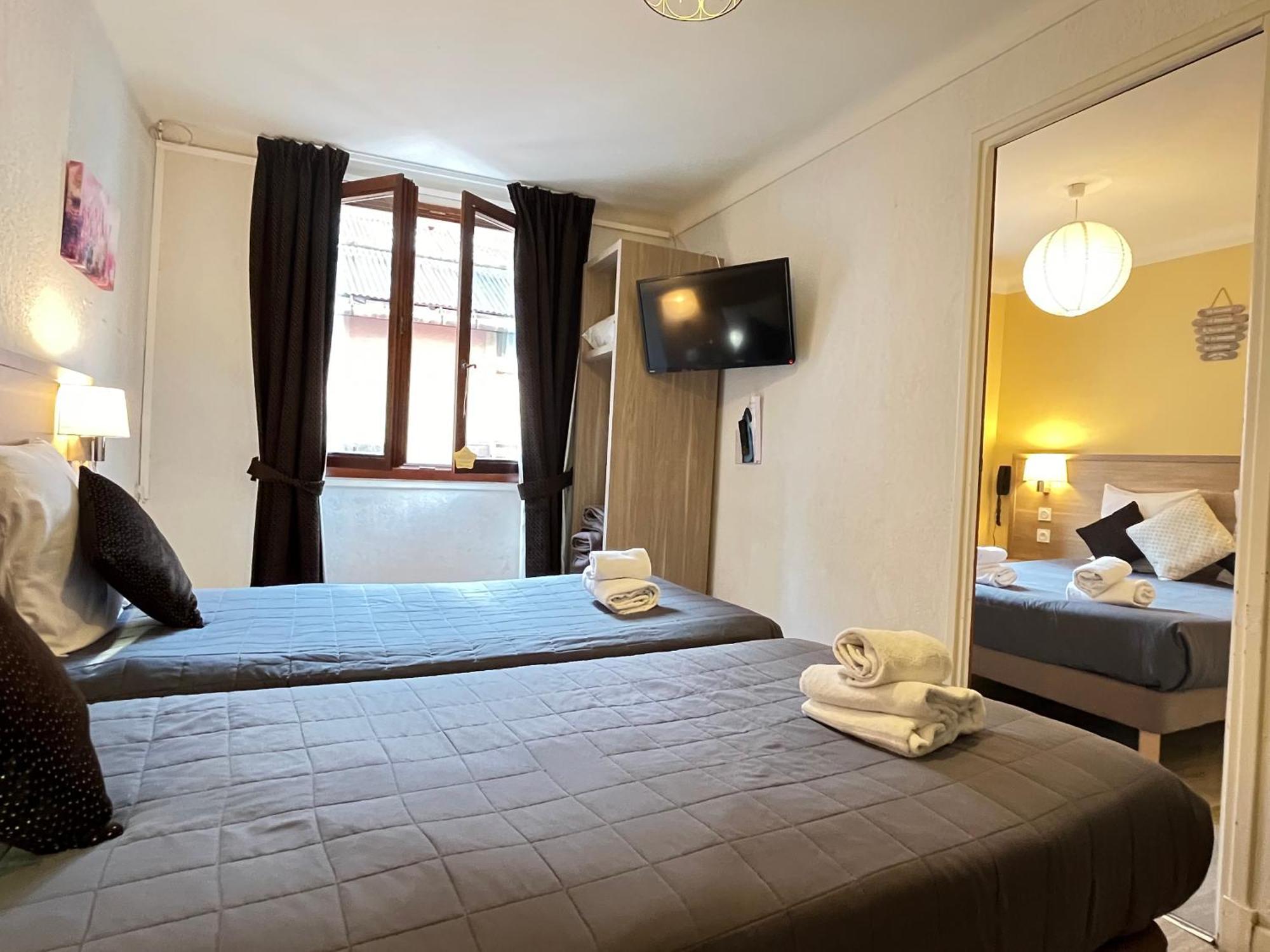 Hotel Du Cheval Blanc بارسلونات المظهر الخارجي الصورة