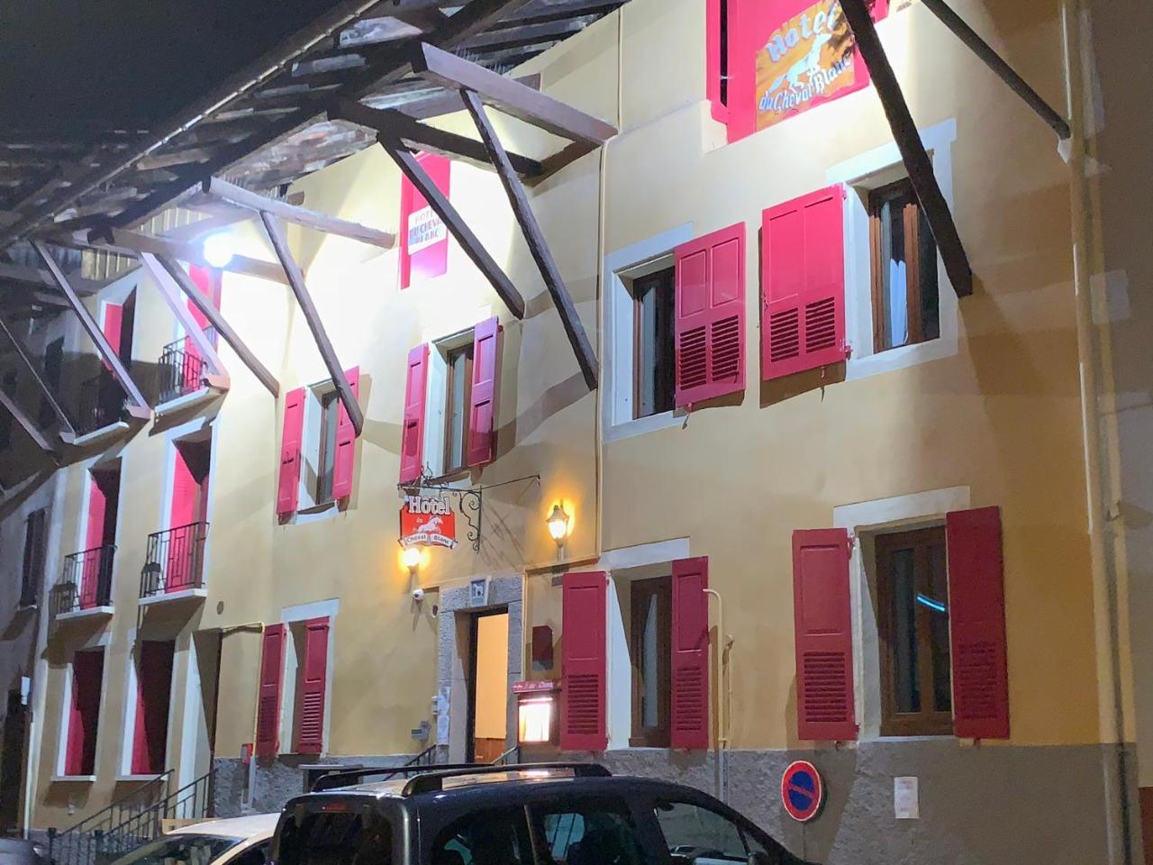 Hotel Du Cheval Blanc بارسلونات المظهر الخارجي الصورة
